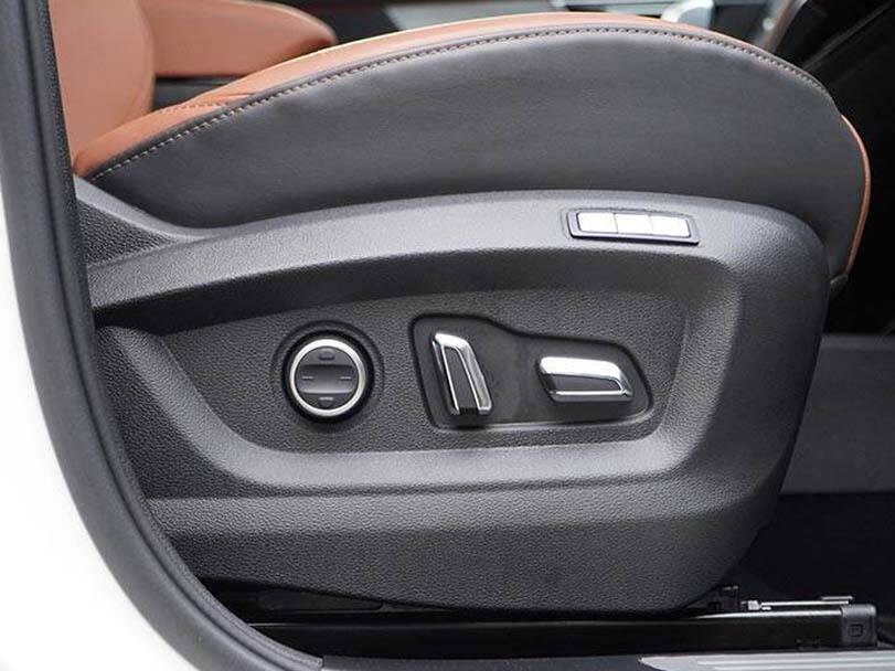 Chery Tiggo 8 Pro Max 2025 Interior 