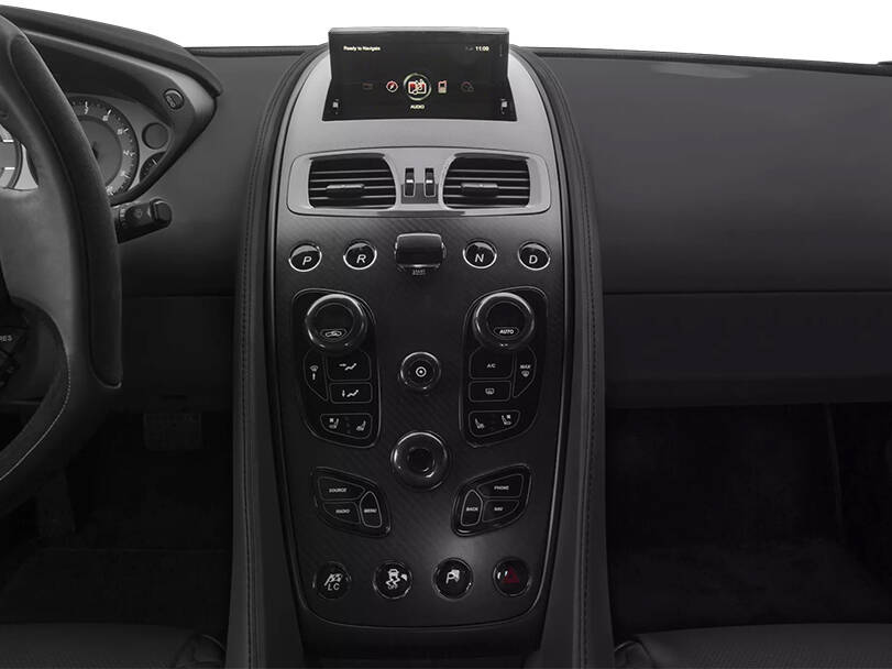 أستون مارتن فانكويش الجيل الثاني Interior 