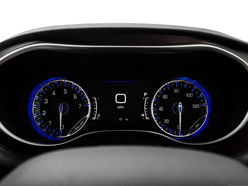 كرايسلر باسيفيكا Interior 