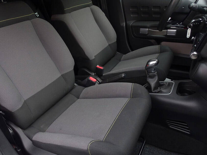 سيتروين سي ٣ Interior 