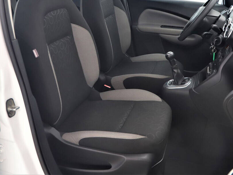 Citroen C3 Picasso Interior 