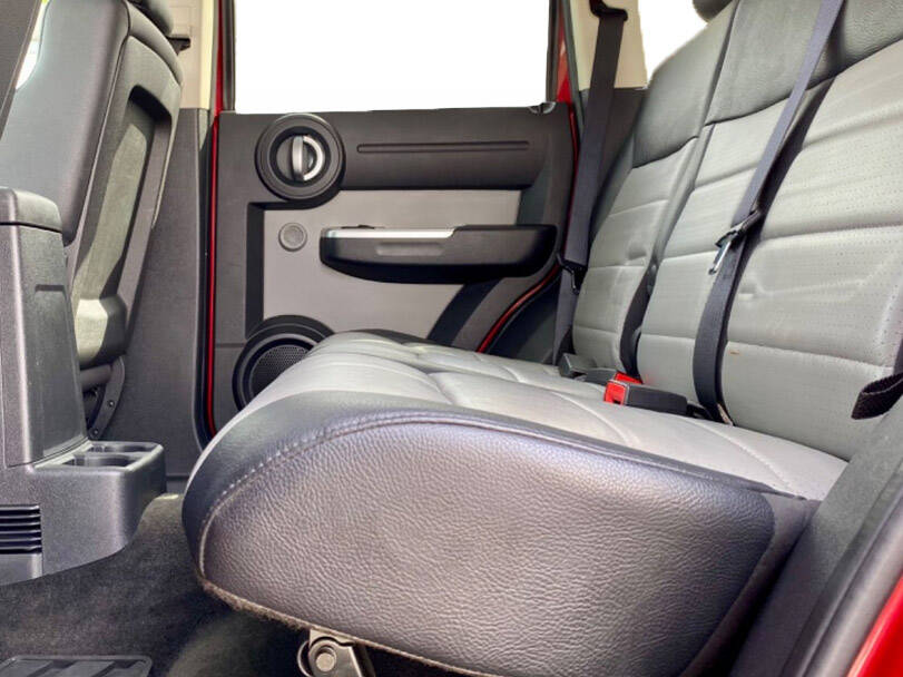 دودج نيترو Interior 