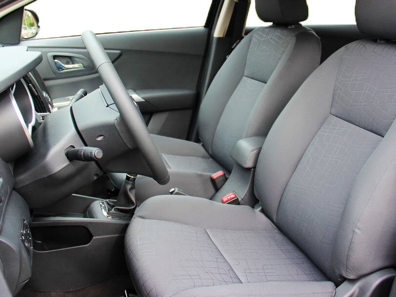 دونغفنغ إيه ٣٠ Interior 