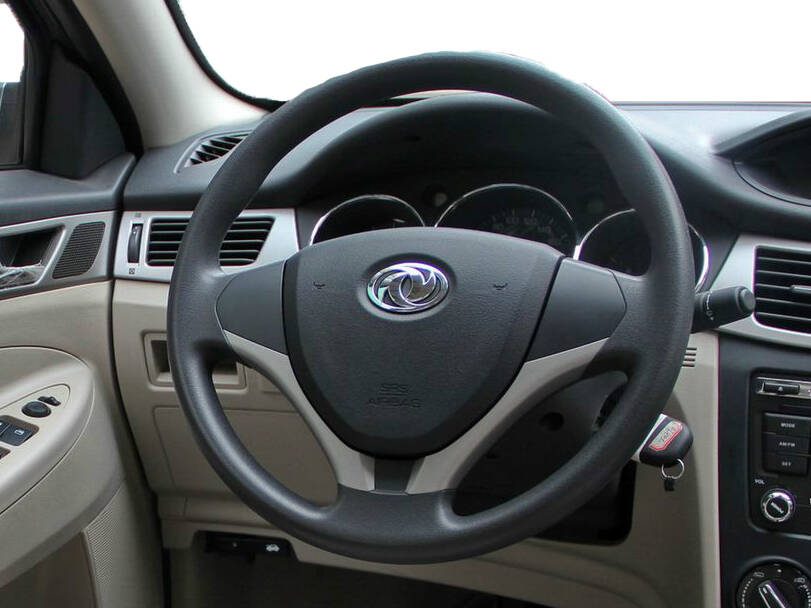 Dongfeng S30 Interior 