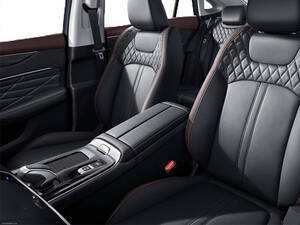 Dongfeng Shine Max Interior 