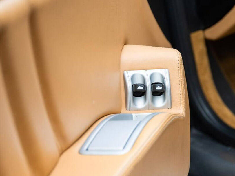 فيراري ٦١٢ سكالياتي Interior 