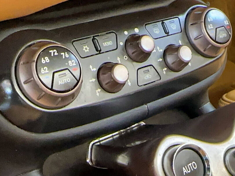 فيراري كاليفورنيا Interior 