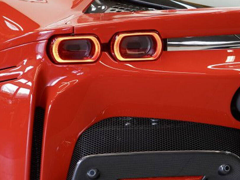 فيراري إس إف ٩٠ سترادالي 2025 Exterior 