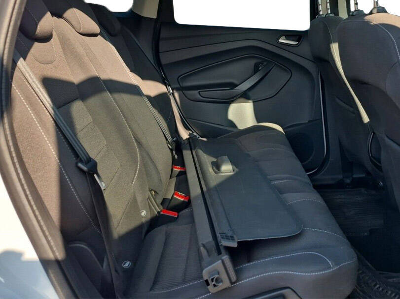 Ford Kuga Interior 