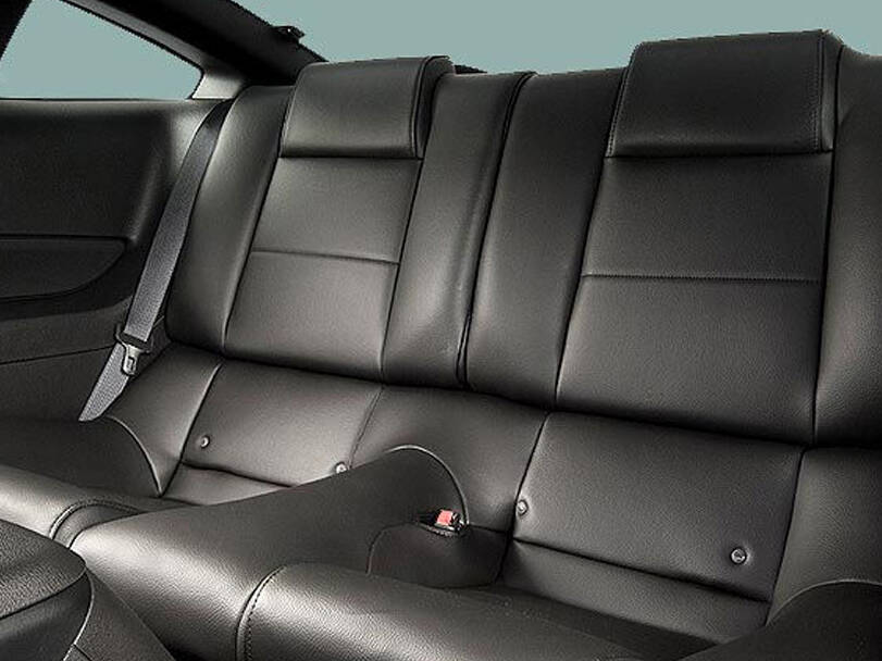 فورد موستانج Interior 