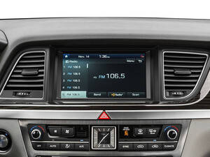 جينيسيس G80 الداخلية 