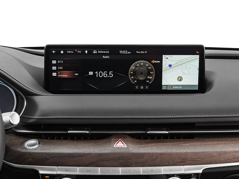 جينيسيس جي ٨٠ Interior 