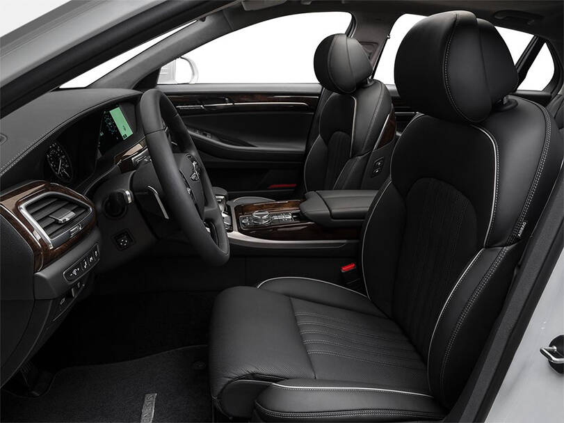 جينيسيس جي ٩٠ الجيل الأول (HI) Interior 