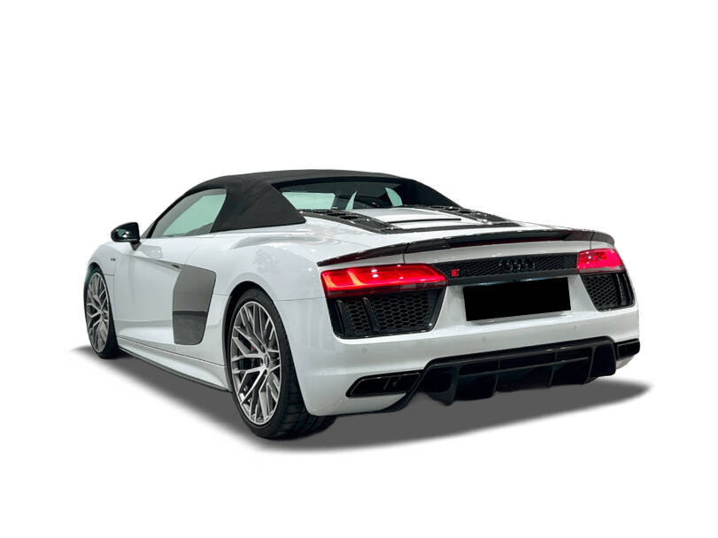 Audi R8 Exterior 