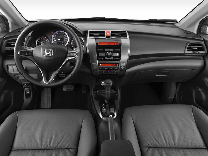 هوندا سيتي الجيل الخامس Interior 