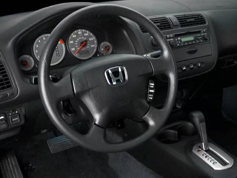 هوندا سيفيك الجيل السابع Interior 