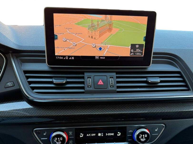 Audi SQ5 2025 Interior 