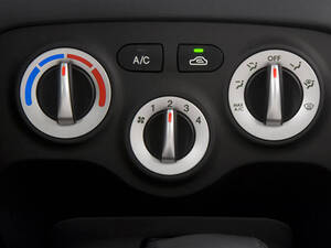 Hyundai Accent Interior 