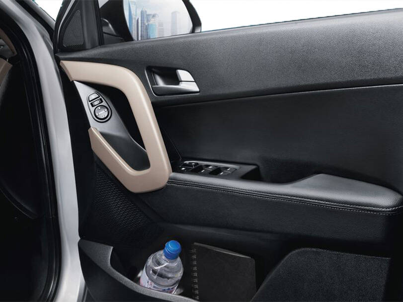 هيونداي كريتا الجيل الأول (GS) Interior 