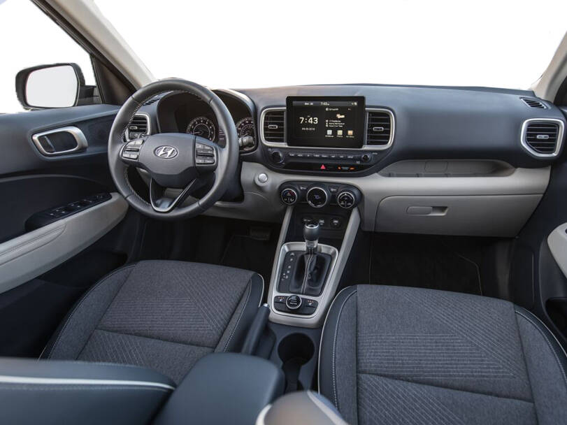 هيونداي فينيو 2025 Interior 
