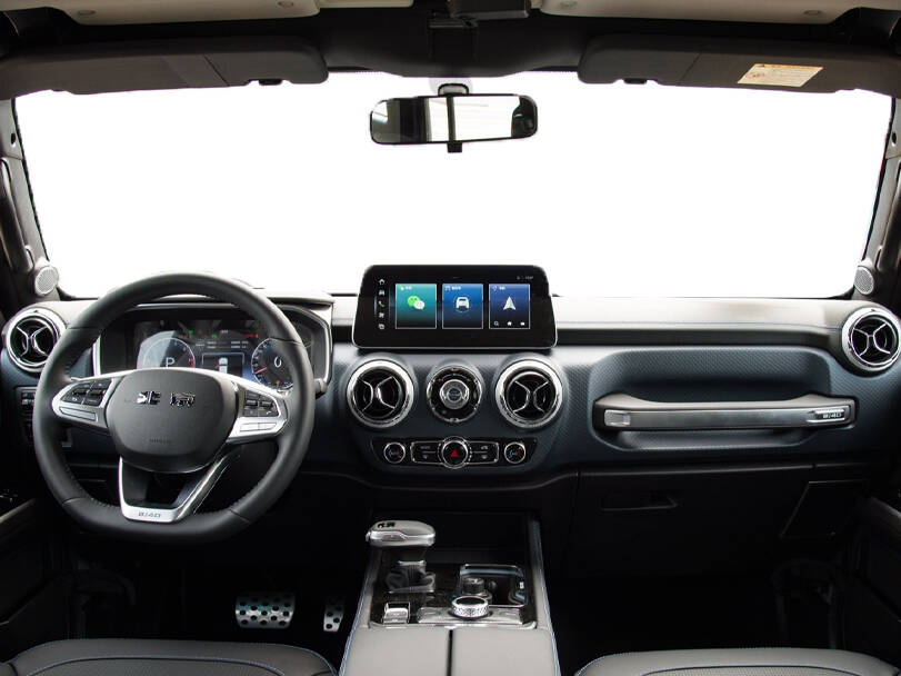 بايك بي جي ٤٠ Interior 