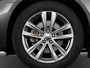 إنفينيتي كيو ٧٠ الخارجية 