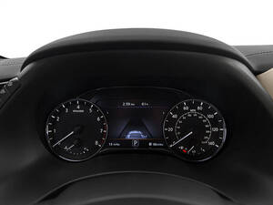 إنفينيتي QX80 الداخلية 