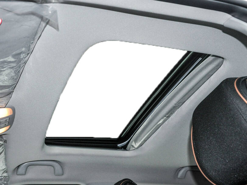 JAC S4 Interior 