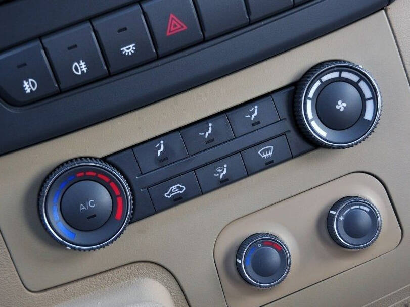 JAC Sunray 2025 Interior 