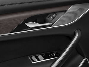  جاكوار F Pace الداخلية 