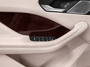  جاكوار I Pace الداخلية 