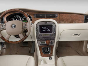  جاكوار إكس تايب الداخلية 