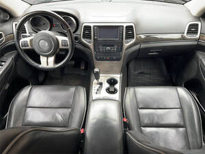 Jeep Cherokee Interior 