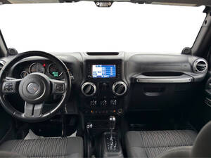 Jeep Wrangler Interior 